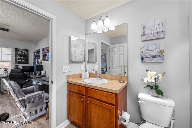 8550 ARGYLE BUSINESS Loop 601, Jacksonville, FL 32244