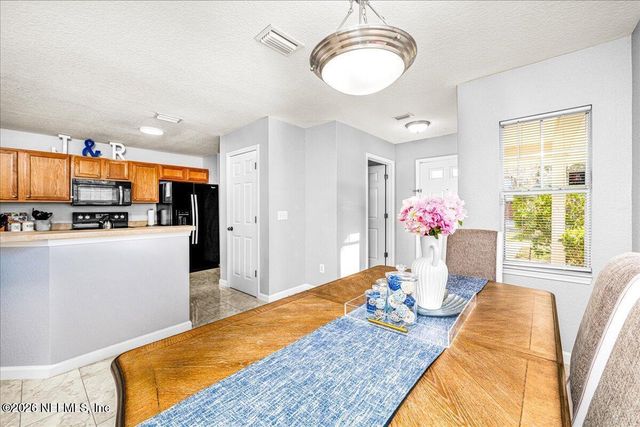 8550 ARGYLE BUSINESS Loop 601, Jacksonville, FL 32244