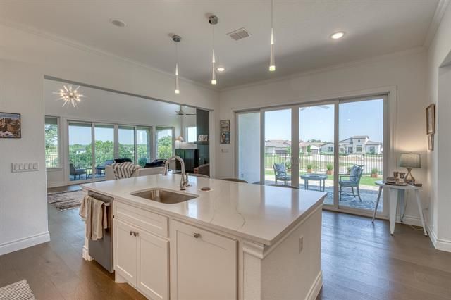 110 Delfino Place, Horseshoe Bay, TX 78657