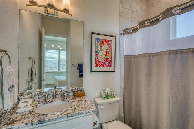 110 Delfino Place, Horseshoe Bay, TX 78657