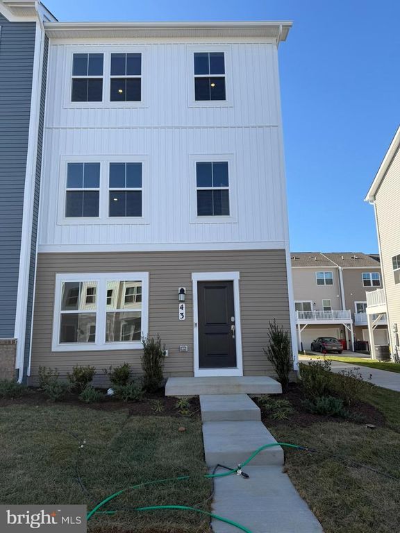 43 ROLLING BRANCH DRIVE, Ranson, WV 25438