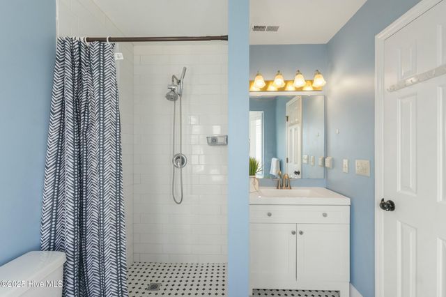 304 Columbia Avenue Unit B, Carolina Beach, NC 28428