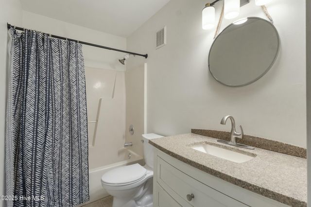 304 Columbia Avenue Unit B, Carolina Beach, NC 28428