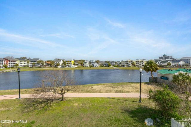 304 Columbia Avenue Unit B, Carolina Beach, NC 28428