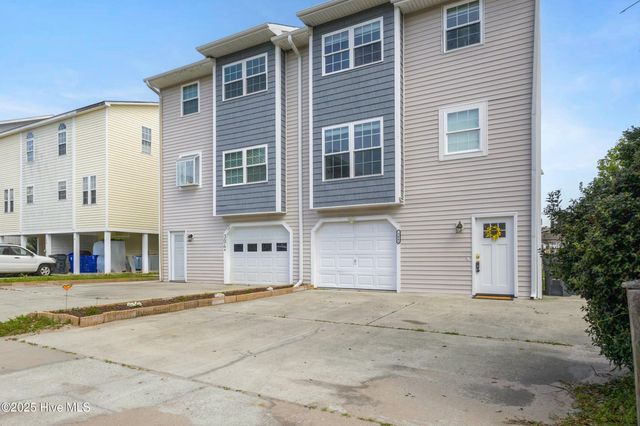 304 Columbia Avenue Unit B, Carolina Beach, NC 28428