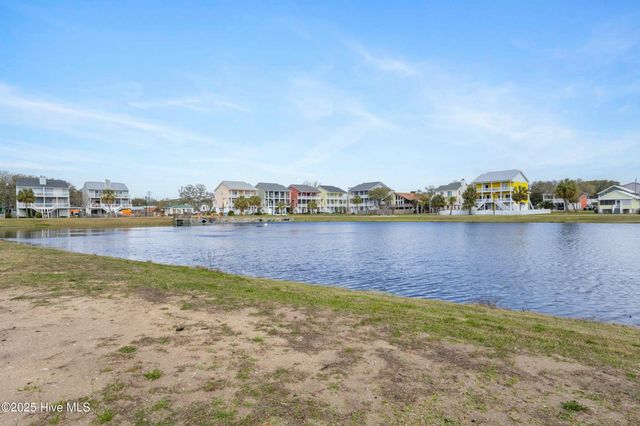 304 Columbia Avenue Unit B, Carolina Beach, NC 28428