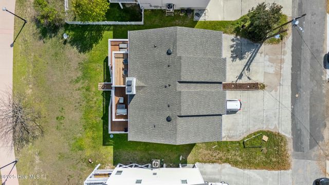 304 Columbia Avenue Unit B, Carolina Beach, NC 28428