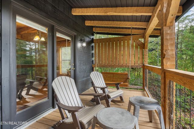 4210 Mountain Rest Way, Sevierville, TN 37876