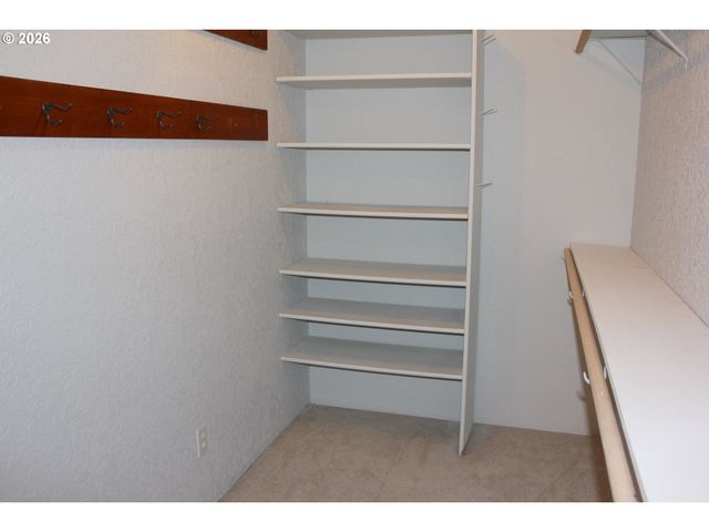 31616 Se PIPELINE Rd, Gresham, OR 97080