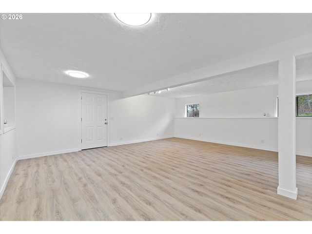 31616 Se PIPELINE Rd, Gresham, OR 97080