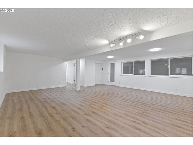 31616 Se PIPELINE Rd, Gresham, OR 97080