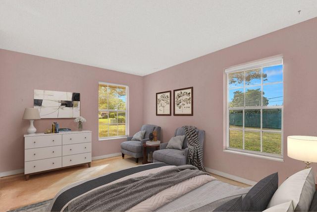 835 Salem Lane, Lake Worth, FL 33467