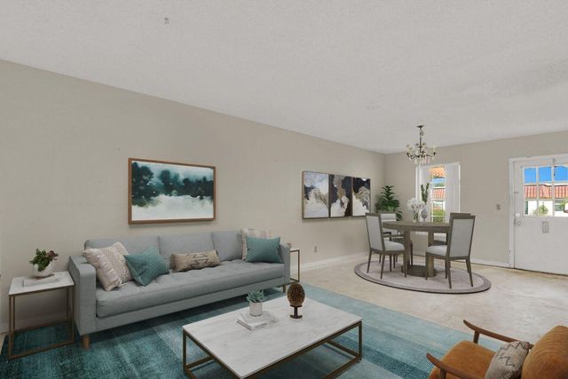 835 Salem Lane, Lake Worth, FL 33467