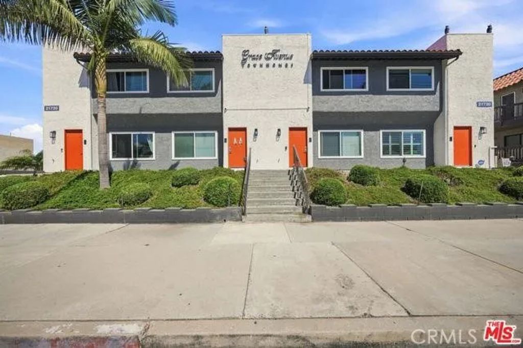21730 Grace 2, Carson, CA 90745