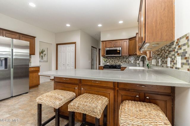 1702 Spring Forest Drive, Oregon, OH 43616