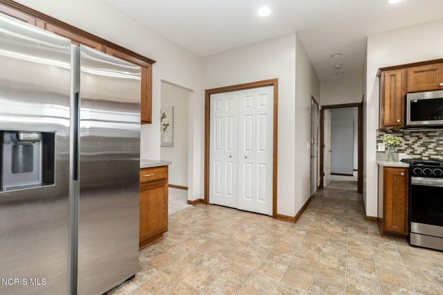 1702 Spring Forest Drive, Oregon, OH 43616