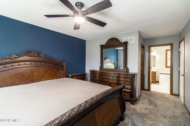1702 Spring Forest Drive, Oregon, OH 43616
