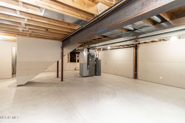 1702 Spring Forest Drive, Oregon, OH 43616