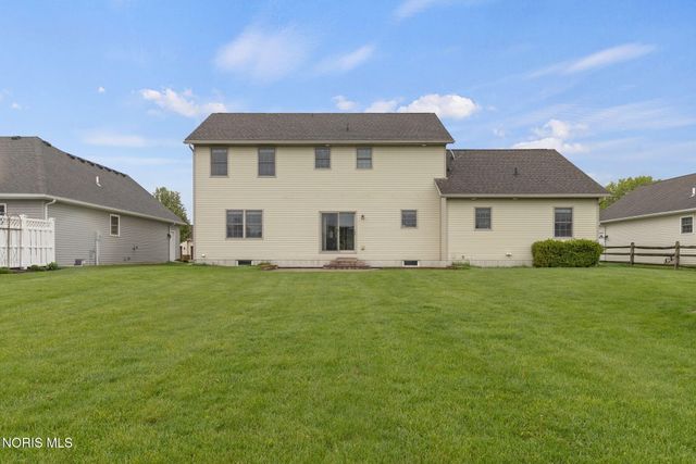1702 Spring Forest Drive, Oregon, OH 43616