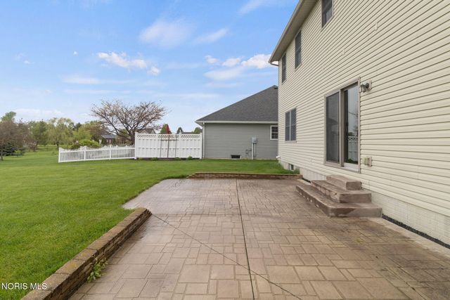 1702 Spring Forest Drive, Oregon, OH 43616