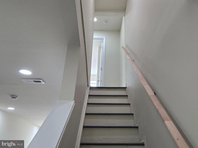 592 OLD TOWN MALL, Baltimore, MD 21202