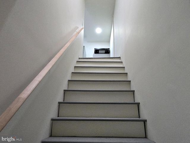 592 OLD TOWN MALL, Baltimore, MD 21202