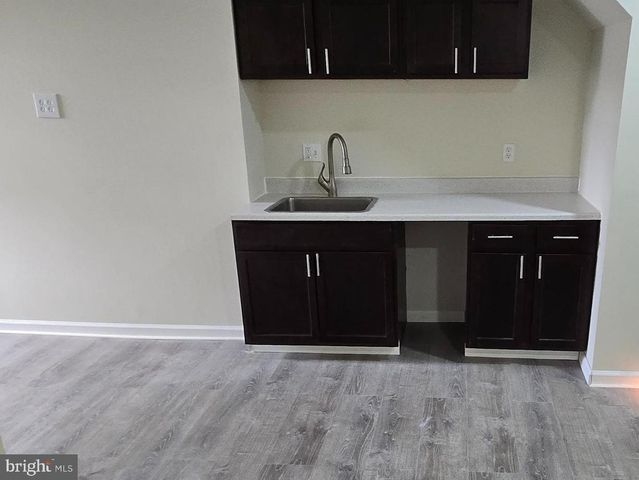 592 OLD TOWN MALL, Baltimore, MD 21202