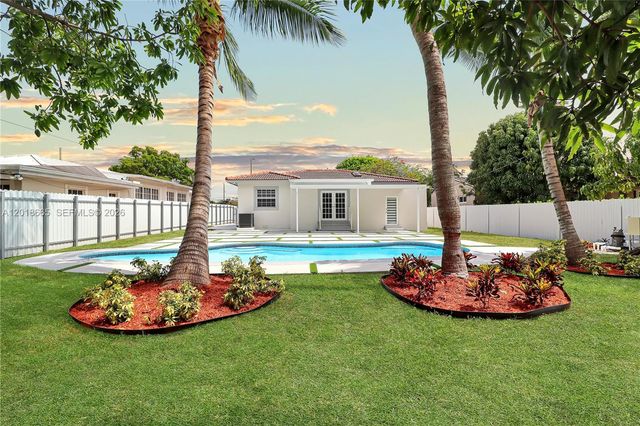 3111 SW 15th St, Miami, FL 33145