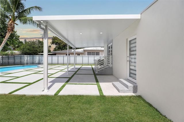 3111 SW 15th St, Miami, FL 33145