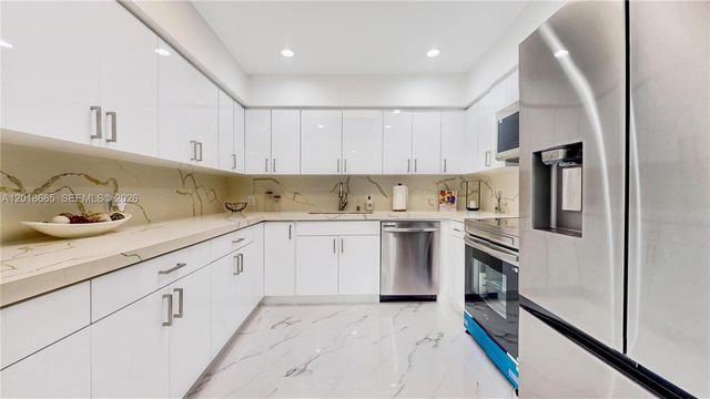 3111 SW 15th St, Miami, FL 33145