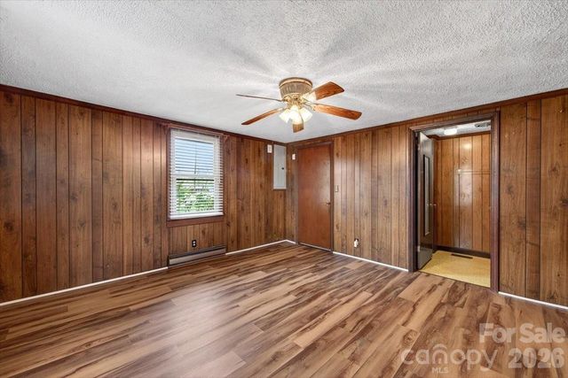 199 Mckinnon Avenue NE, Concord, NC 28025