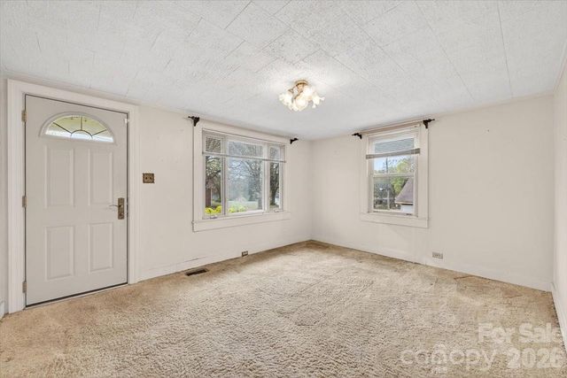 199 Mckinnon Avenue NE, Concord, NC 28025