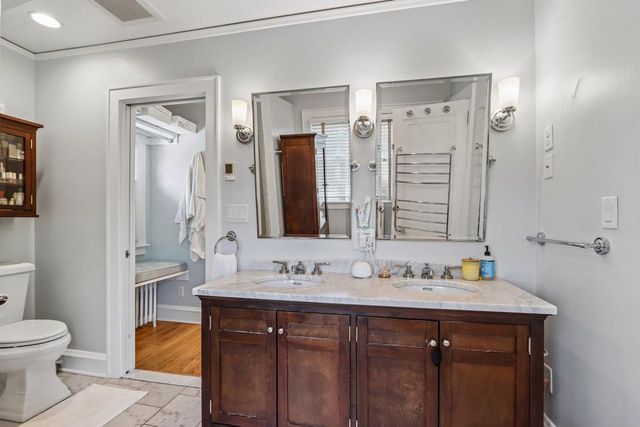 717 Lake View AVENUE, Whitefish Bay, WI 53217