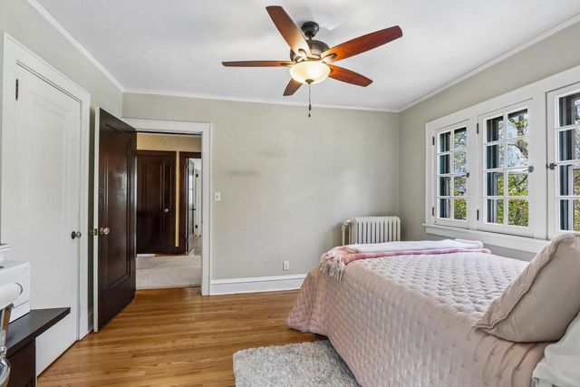 717 Lake View AVENUE, Whitefish Bay, WI 53217