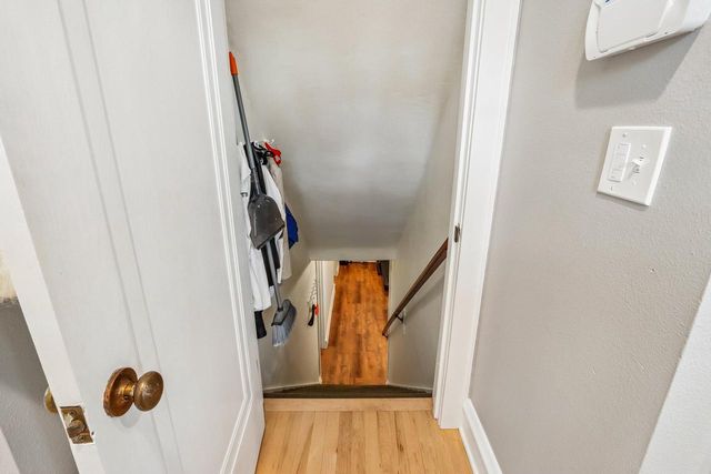 717 Lake View AVENUE, Whitefish Bay, WI 53217