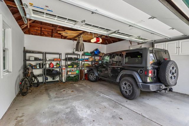 717 Lake View AVENUE, Whitefish Bay, WI 53217
