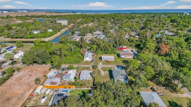 3242 ROXBOROUGH AVENUE, Clearwater, FL 33762