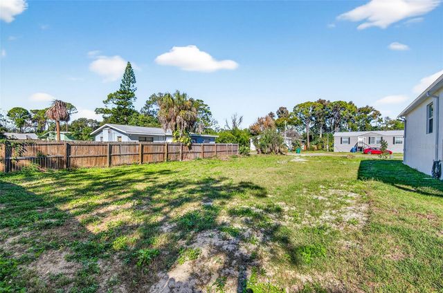 3242 ROXBOROUGH AVENUE, Clearwater, FL 33762