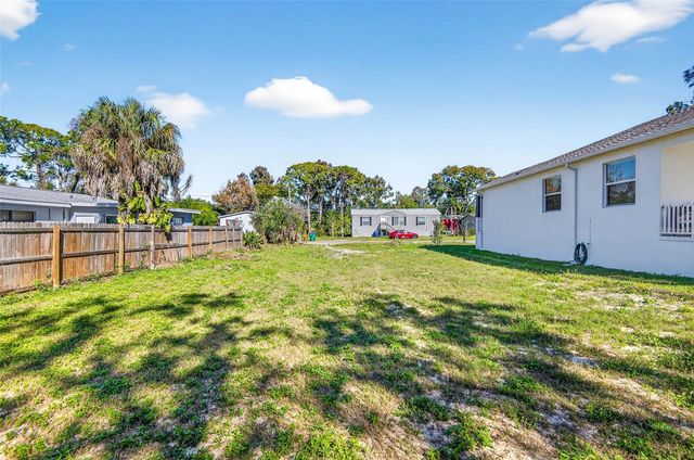 3242 ROXBOROUGH AVENUE, Clearwater, FL 33762