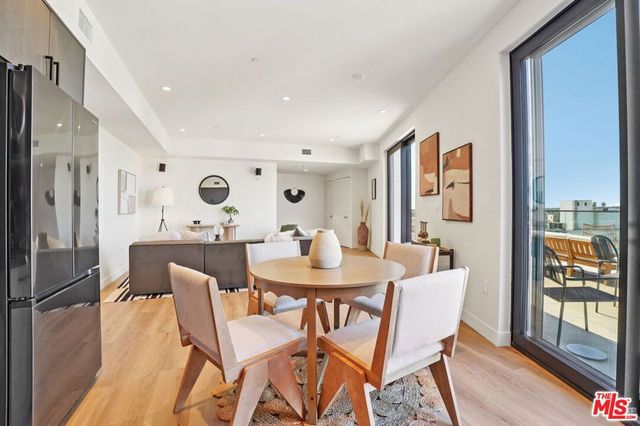 1110 S Spaulding Avenue PH2, Los Angeles, CA 90019