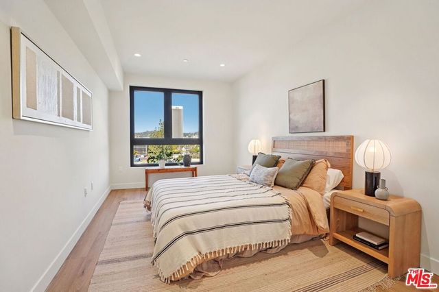 1110 S Spaulding Avenue PH2, Los Angeles, CA 90019