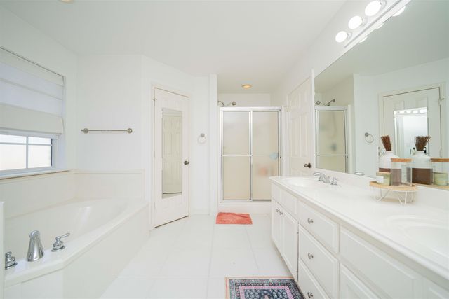 1705 E Leach St, Kilgore, TX 75662