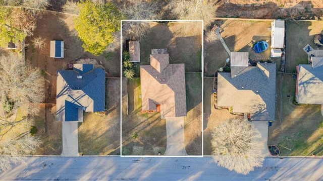 1705 E Leach St, Kilgore, TX 75662