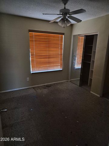 8225 W CORRINE Drive, Peoria, AZ 85381