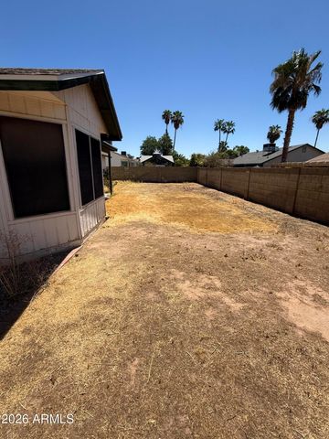 8225 W CORRINE Drive, Peoria, AZ 85381