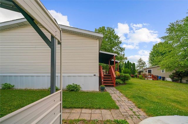 1190 Grange Road W11, Lower Macungie Twp, PA 18106