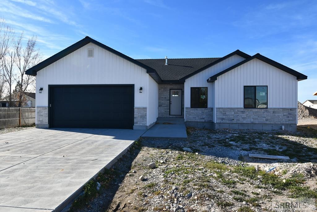 27 N Currant Lane, Rigby, ID 83442
