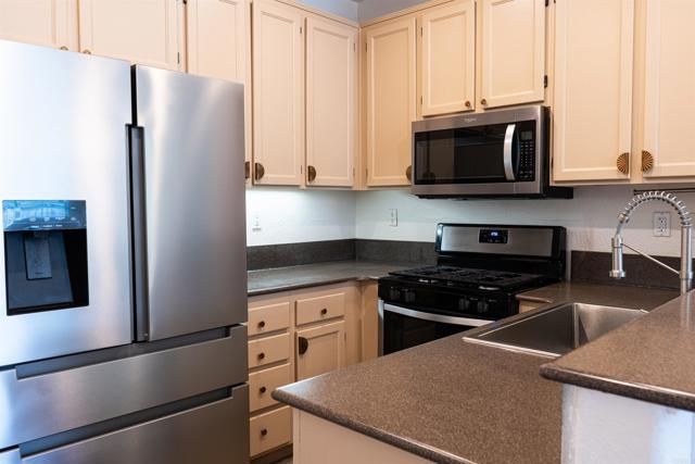 1313 Mother Lode Way 3, Chula Vista, CA 91913