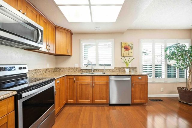 925 Blake Court, Gilroy, CA 95020