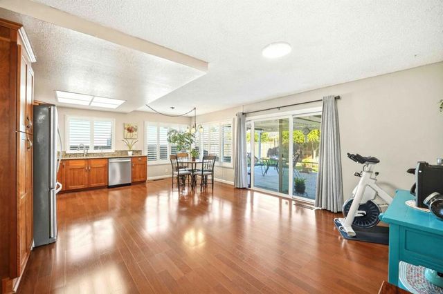 925 Blake Court, Gilroy, CA 95020